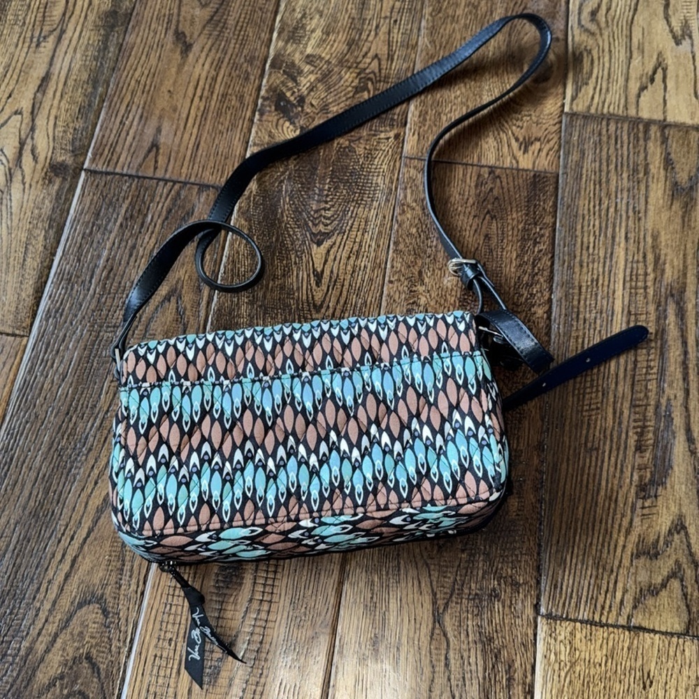 Vera Bradley Shoulder Bag - Picture 3 of 5